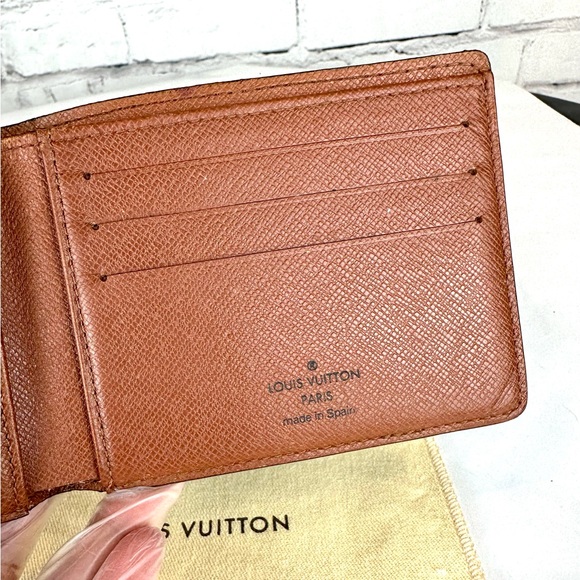 β€οΈ Louis Vuitton Menβs bifold wallet or women wallet - Picture 10 of 12
